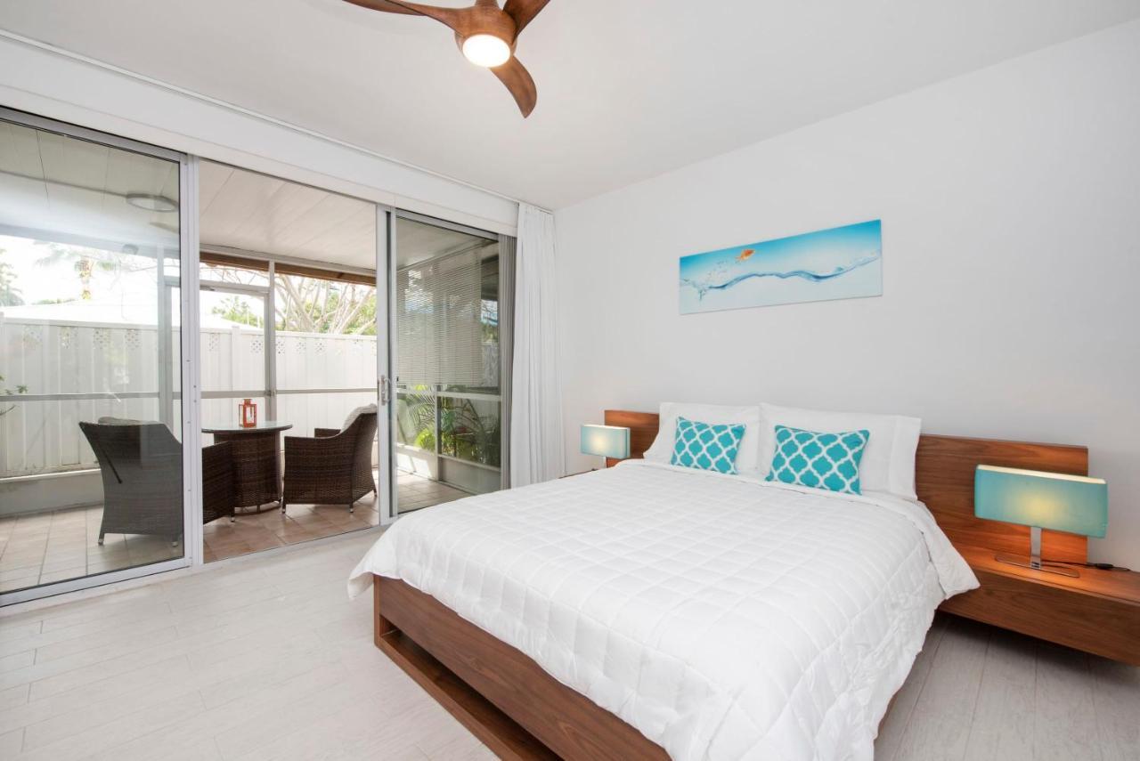 Beach Living At Island Pine Villas Blse George Town Exterior foto