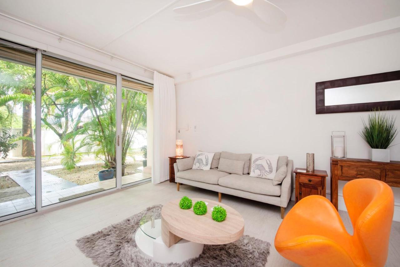 Beach Living At Island Pine Villas Blse George Town Exterior foto